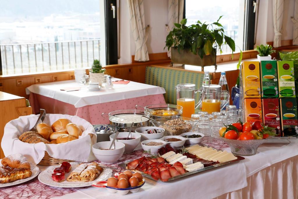 Hotel Rentschnerhof Болзано Екстериор снимка