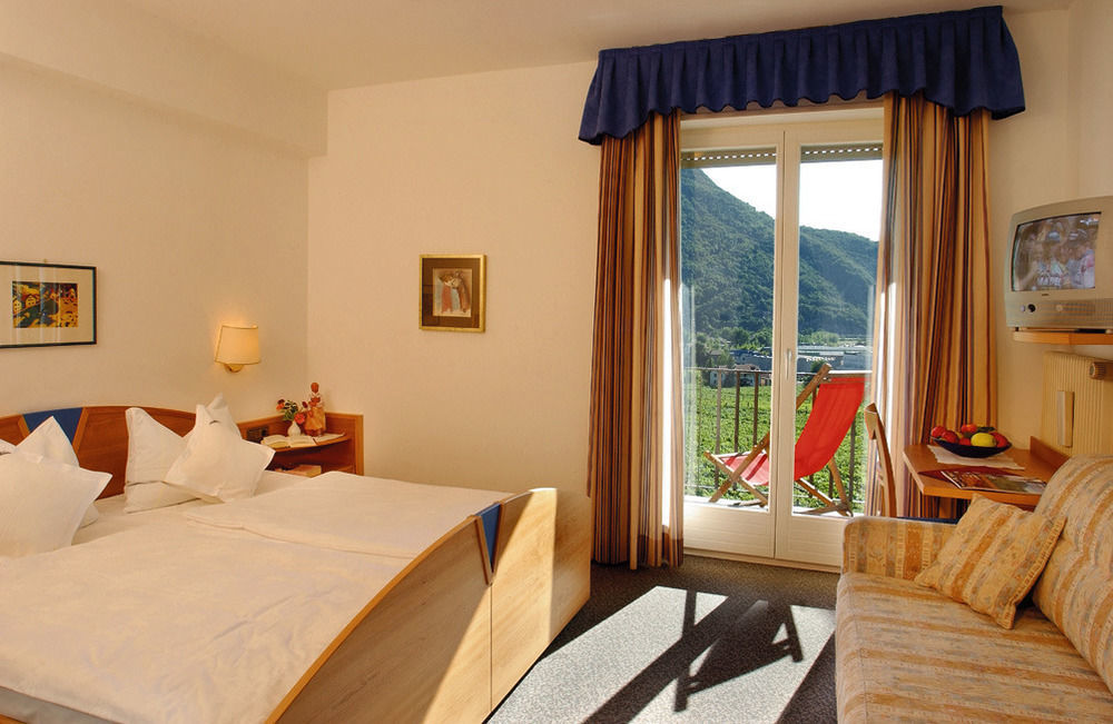 Hotel Rentschnerhof Болзано Екстериор снимка