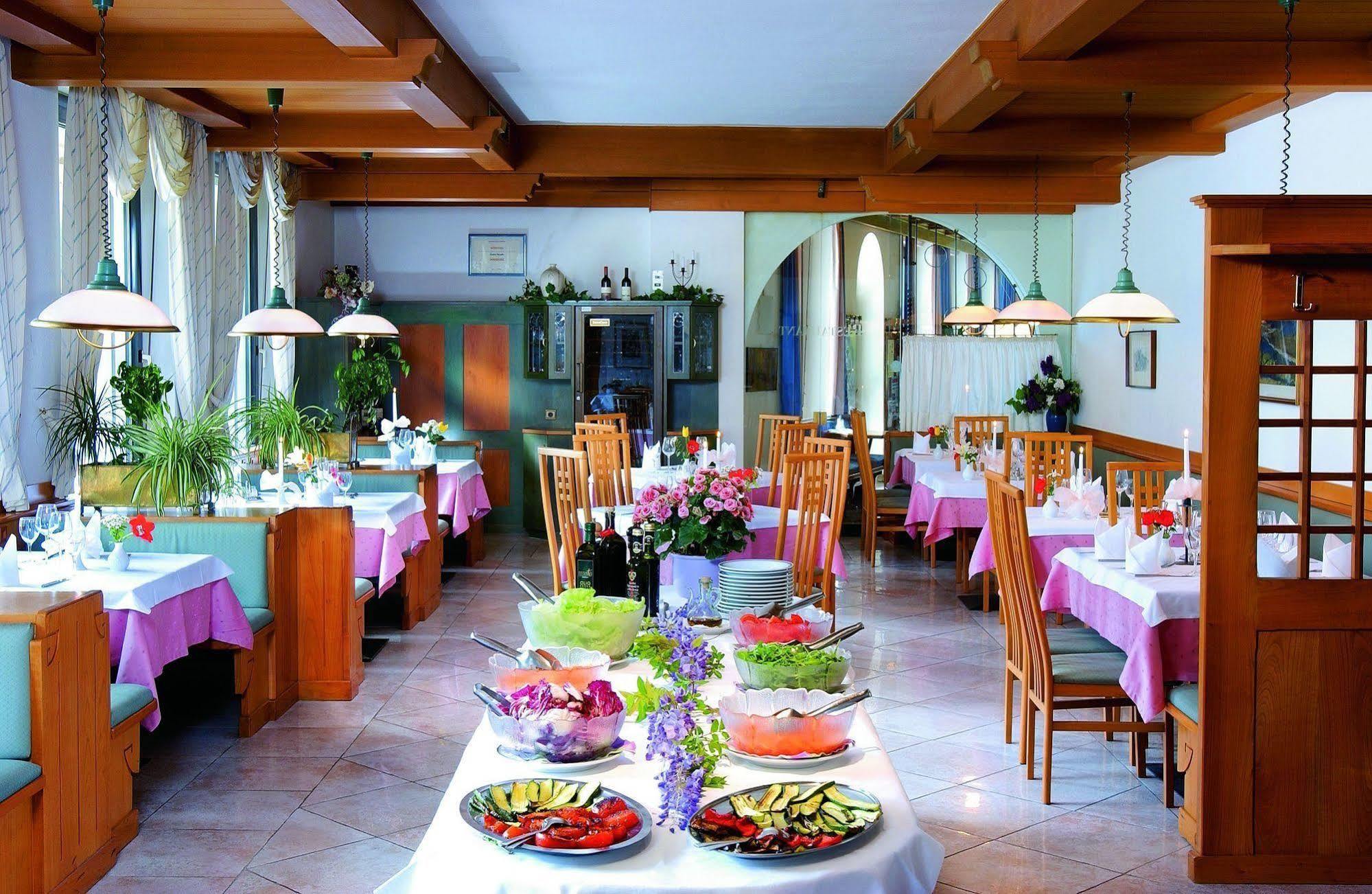 Hotel Rentschnerhof Болзано Екстериор снимка