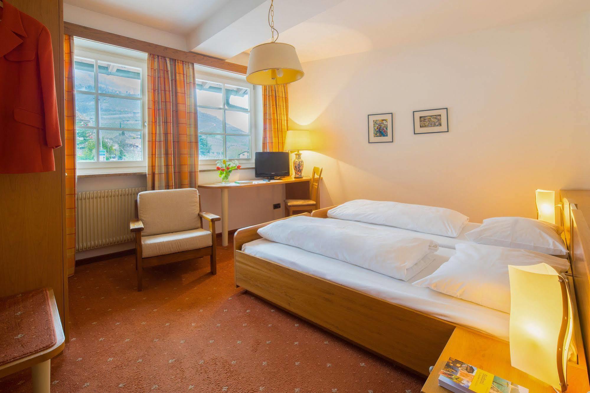Hotel Rentschnerhof Болзано Екстериор снимка